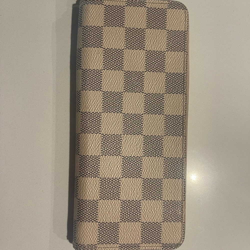 Louis Vuitton Checkered Wallet in Cream and Brown